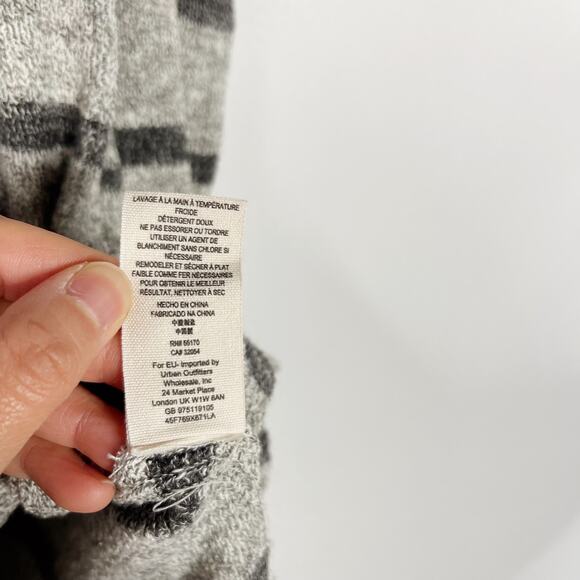 Free People XSmall Gray Striped Tunic Sweater Side Split Long Sleeve Oversized - Picture 8 of 8